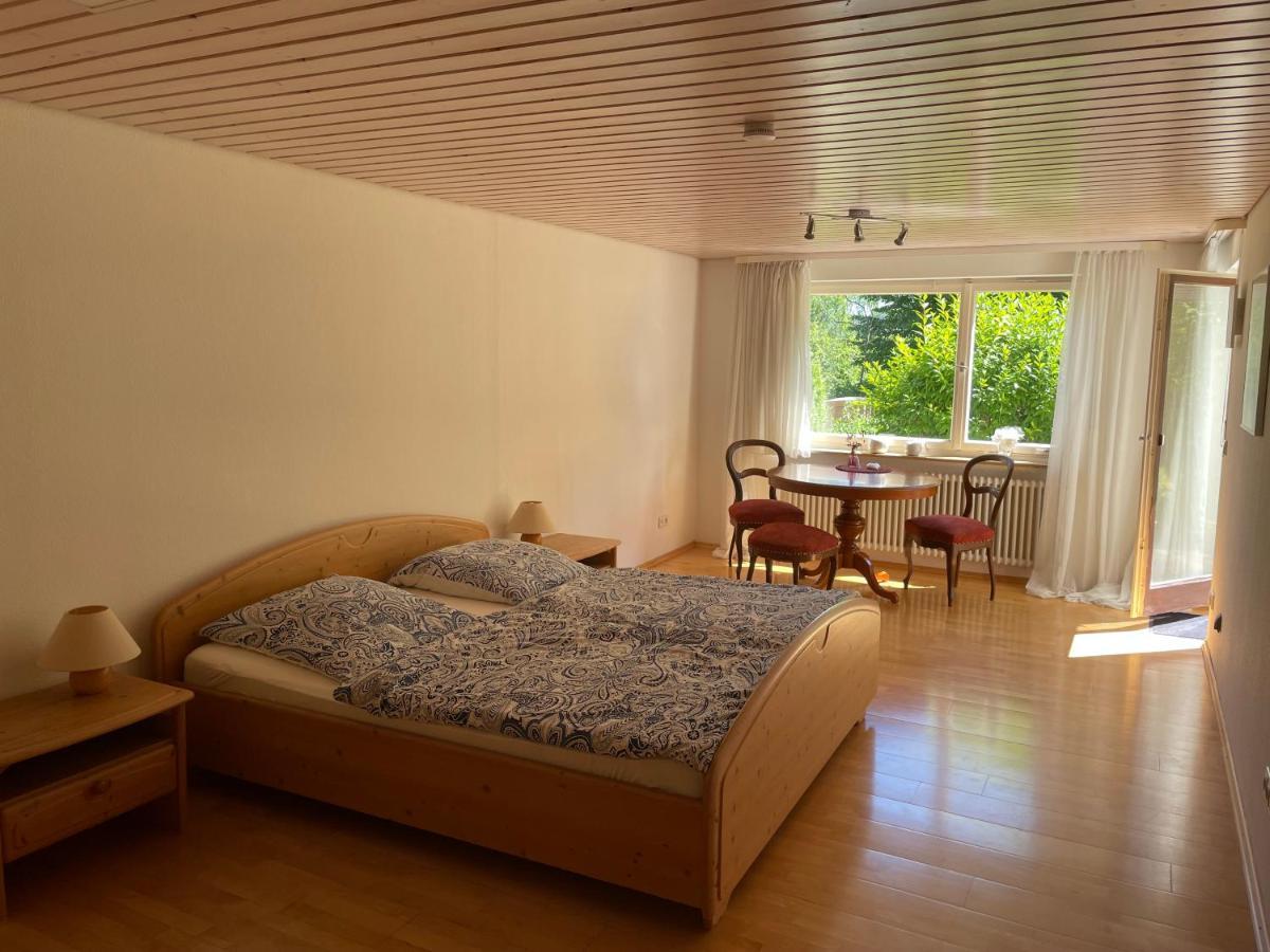 2-Zimmer-Nichtraucher-Ferienwohnung Strobel Tübingen Exteriör bild